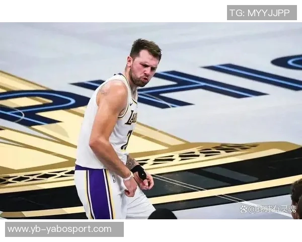 湖人客场挑战灰熊东契奇状态成疑能否复出引关注