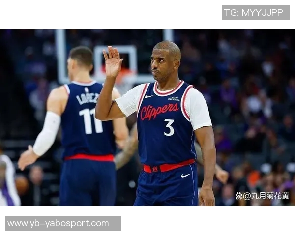 保罗状态下滑14分钟未得分助攻抢断表现平平快攻空篮遭封盖